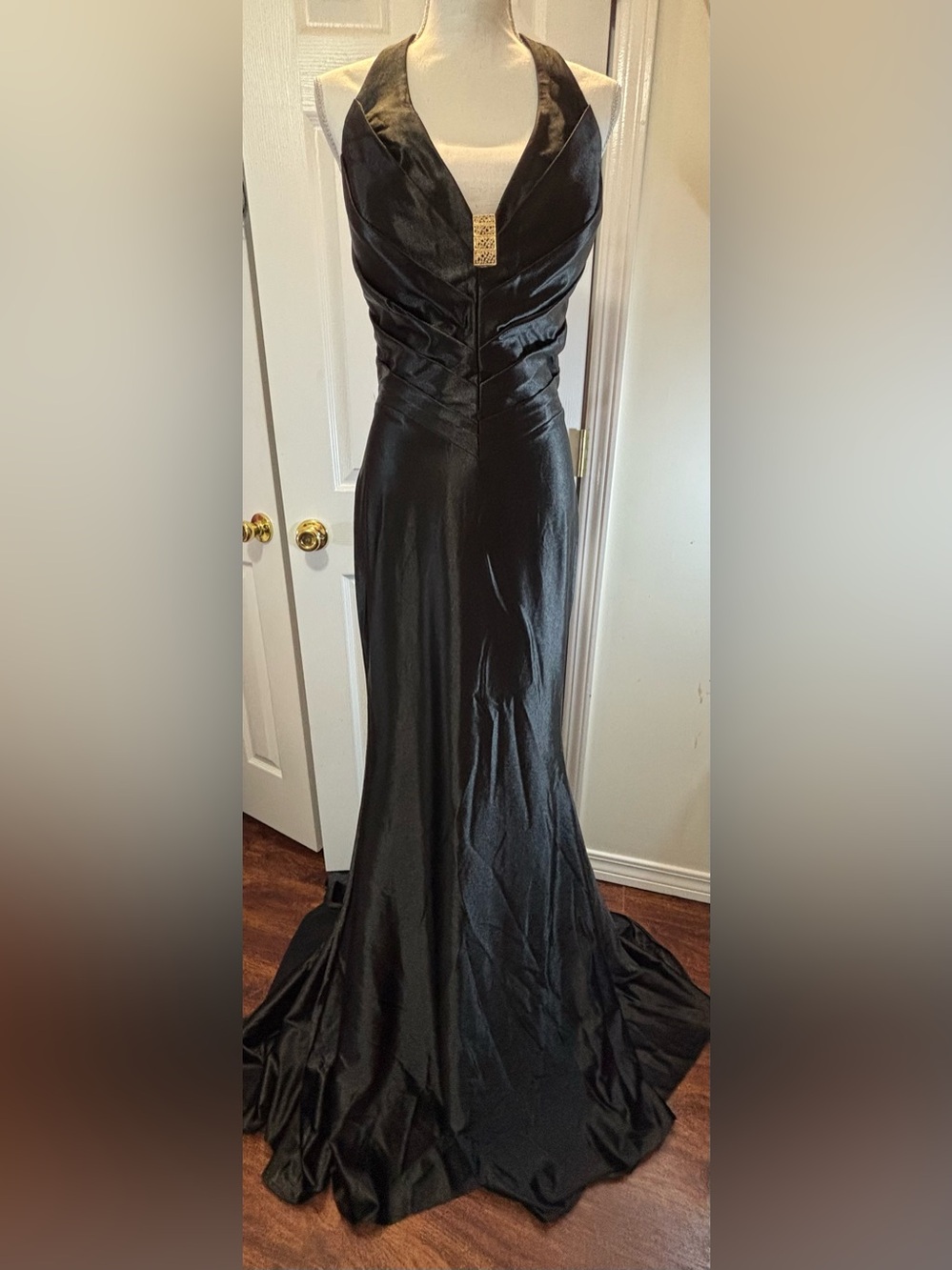 JOVANI NWT Halter Prom Formal Mermaid Dress Satin W/ Train Black Size 14 #D5008
